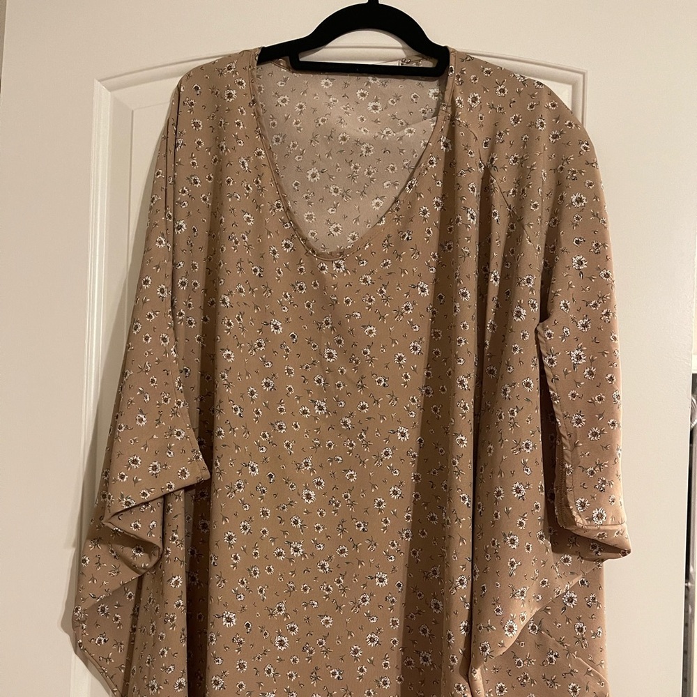 Floral poncho top